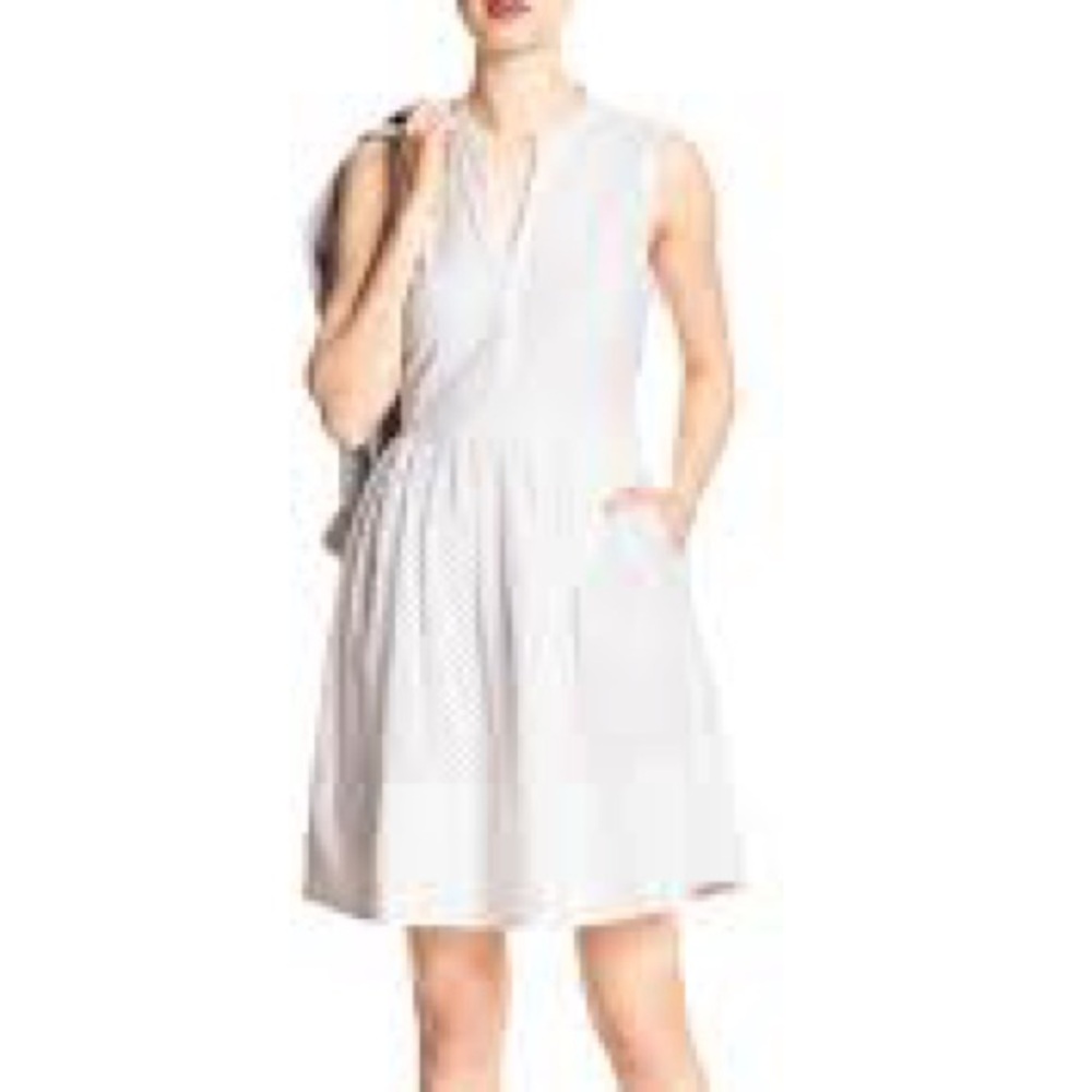 Banana republic cute mini eyelet sleeveless dress white size 4 EUC